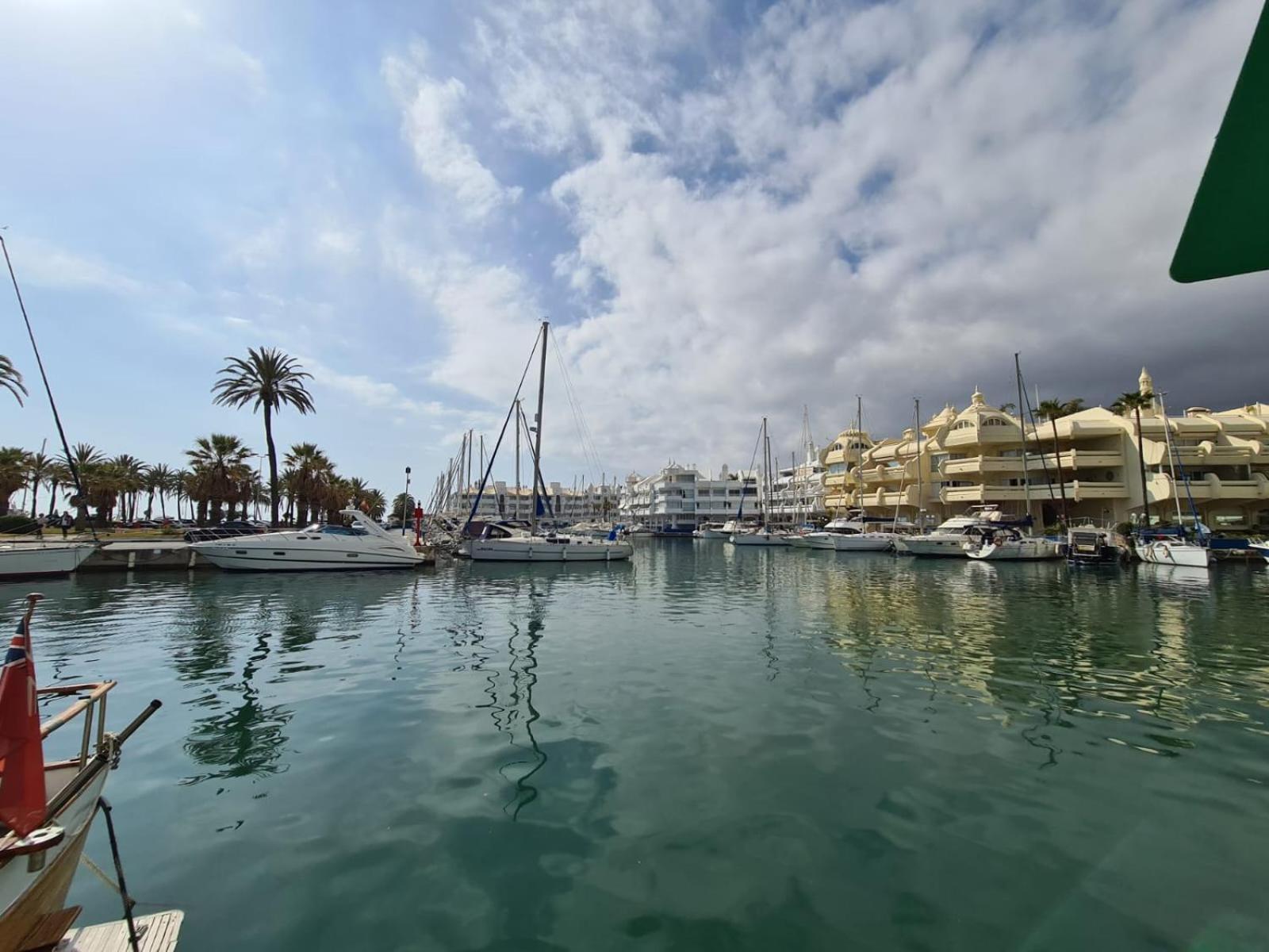Benalmadena Minerva 401 Estudio Con Gran Piscina Y Parque Acuatico Екстериор снимка